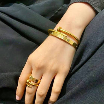 3 PEC Nail & Cartier Bangle With Ring Stack