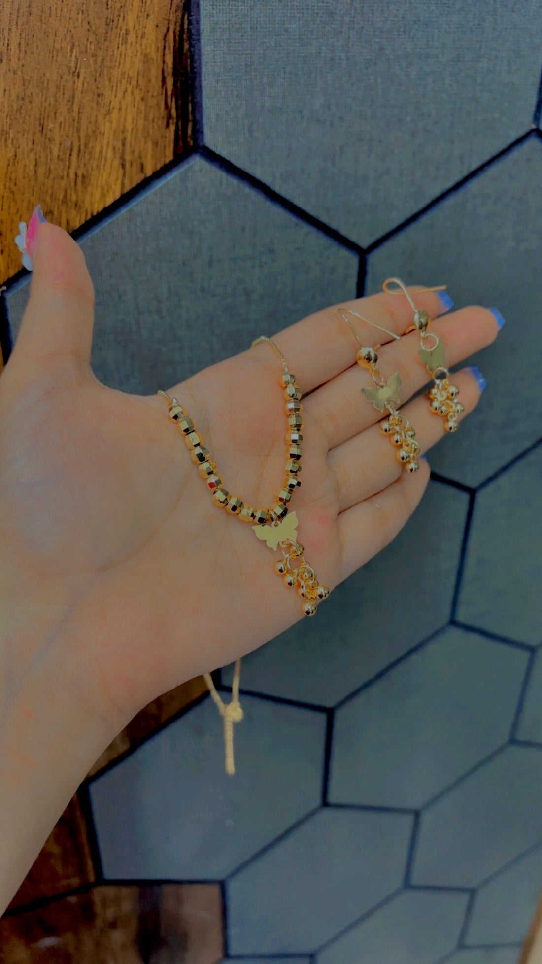 Scarlet  Necklace