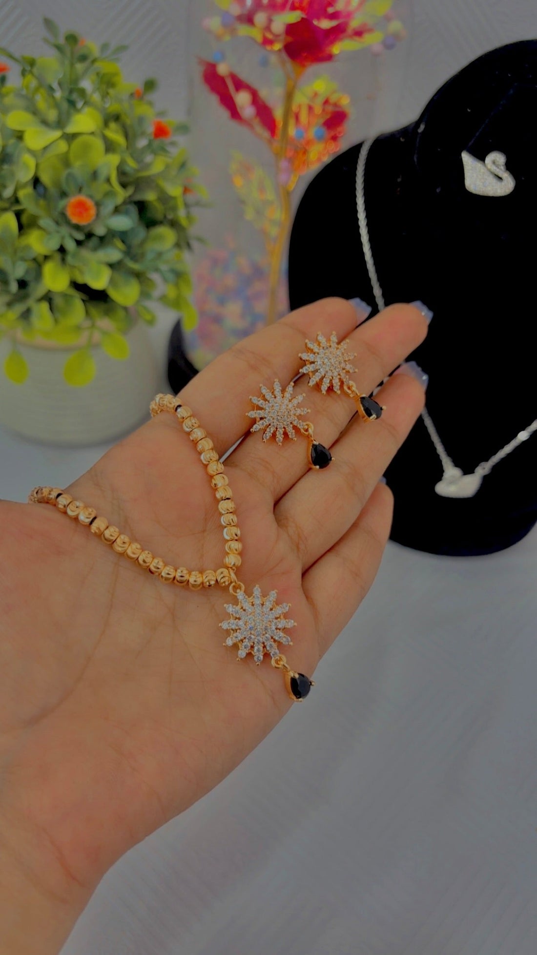 Rotatable Necklace